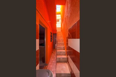 Casa à venda com 53m², 5 quartos e 1 vagaÁrea de Serviço