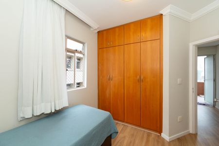 Apartamento à venda com 170m², 4 quartos e 2 vagasQUARTO1