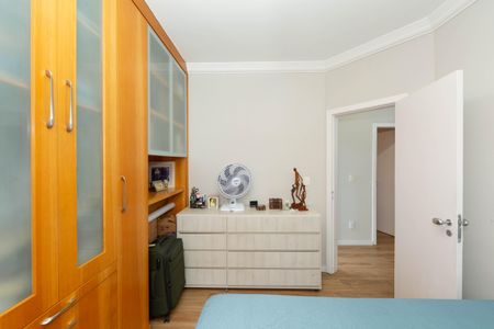 Apartamento à venda com 170m², 4 quartos e 2 vagasQUARTO2