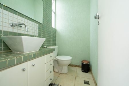 Apartamento à venda com 170m², 4 quartos e 2 vagasBANHEIRO3
