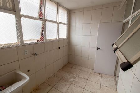 Apartamento para alugar com 165m², 3 quartos e 3 vagasÁREA DE SERVIÇO