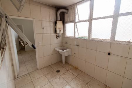 Apartamento para alugar com 165m², 3 quartos e 3 vagasÁREA DE SERVIÇO