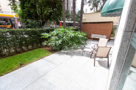 Apartamento para alugar com 165m², 3 quartos e 3 vagasÁREA COMUM - ÁREA EXTERNA DO SALÃO DE FESTAS