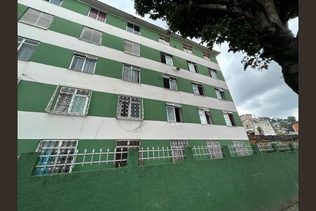 Apartamento para alugar com 50m², 2 quartos e sem vagaFachada + plaquinha