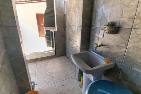 Casa à venda com 250m², 3 quartos e 1 vagaÁrea de Serviço