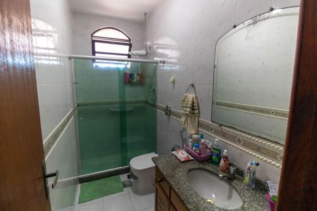 Casa à venda com 250m², 3 quartos e 1 vagaBanheiro da Suíte