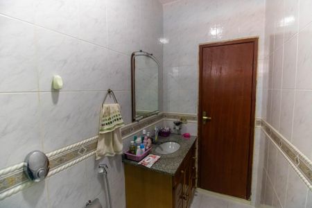 Casa à venda com 250m², 3 quartos e 1 vagaBanheiro da Suíte