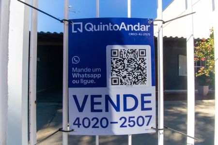 Casa à venda com 250m², 3 quartos e 1 vagaPlaquinha 