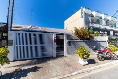 Casa à venda com 250m², 3 quartos e 1 vagaFachada