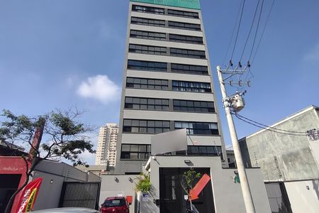 Apartamento à venda com 42m², 2 quartos e 1 vaga Apartamento à venda com 42m², 2 quartos e 1 vagaFachada