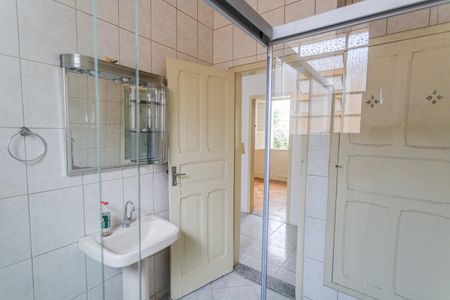 Casa para alugar com 150m², 4 quartos e 1 vaga Casa para alugar com 150m², 4 quartos e 1 vagaBanheiro Social
