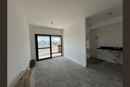 Sala de apartamento à venda com 2 quartos, 70m² em Vila Creti, Barueri