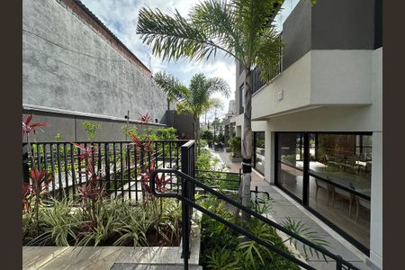 Apartamento à venda com 70m², 2 quartos e 1 vagaÁrea comum