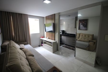 Sala de apartamento à venda com 2 quartos, 47m² em Cidade Industrial, Contagem