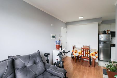 Apartamento à venda com 45m², 2 quartos e 1 vaga Apartamento à venda com 45m², 2 quartos e 1 vagaSala