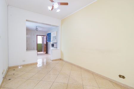 Casa à venda com 115m², 2 quartos e sem vaga Casa à venda com 115m², 2 quartos e sem vagaSala