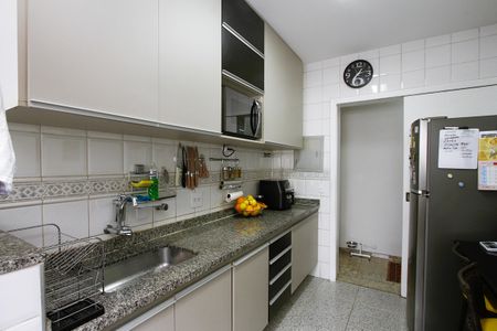 Apartamento à venda com 105m², 3 quartos e 2 vagasCozinha