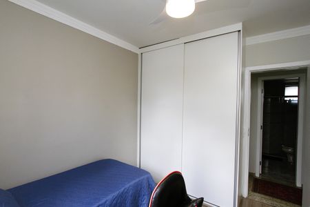Apartamento à venda com 105m², 3 quartos e 2 vagasQuarto 3