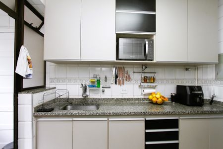 Apartamento à venda com 105m², 3 quartos e 2 vagasCozinha