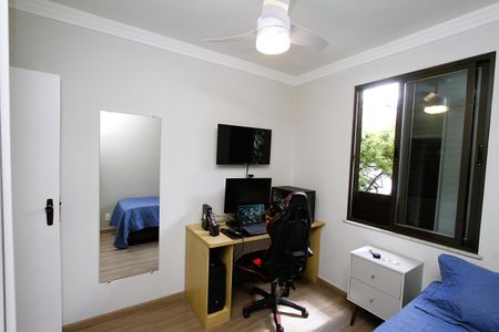 Apartamento à venda com 105m², 3 quartos e 2 vagasQuarto 3