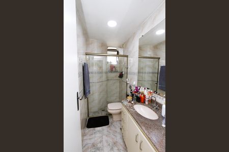 Apartamento à venda com 105m², 3 quartos e 2 vagasBanheiro Social