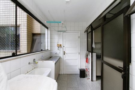 Apartamento à venda com 105m², 3 quartos e 2 vagasÁrea de Serviço