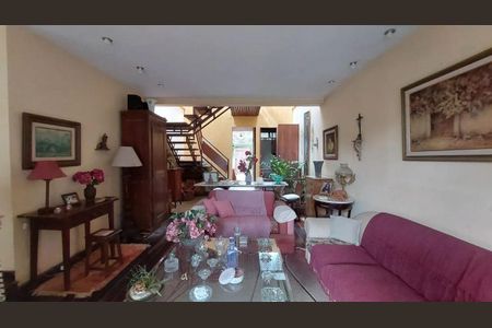 Casa à venda com 4 quartos, 377m² em Jacarepaguá, Rio de Janeiro