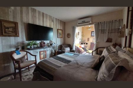 Casa à venda com 4 quartos, 377m² em Jacarepaguá, Rio de Janeiro