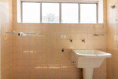 Apartamento à venda com 65m², 2 quartos e 1 vagaÁrea de Serviço