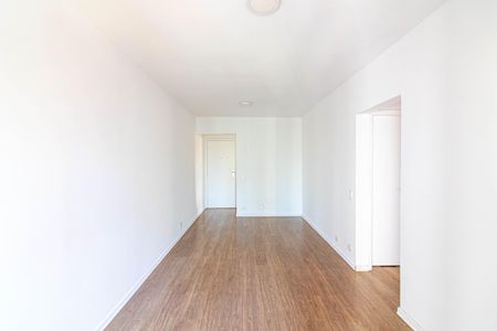 Apartamento à venda com 65m², 2 quartos e 1 vagaSala