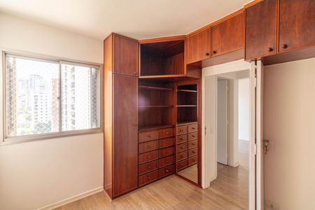 Apartamento à venda com 65m², 2 quartos e 1 vagaQuarto 2