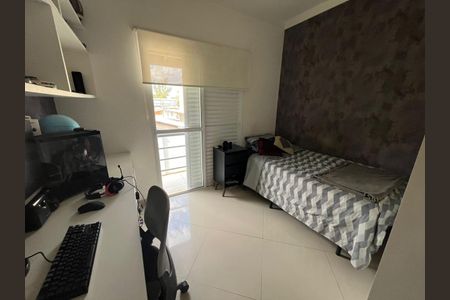 Casa à venda com 160m², 3 quartos e 2 vagas Casa à venda com 160m², 3 quartos e 2 vagasQuarto