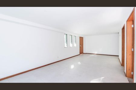 Casa à venda com 3 quartos, 169m² em Freguesia (Jacarepaguá), Rio de Janeiro