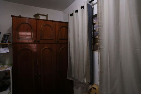 Casa à venda com 40m², 4 quartos e 2 vagas Casa à venda com 40m², 4 quartos e 2 vagasQuarto 3