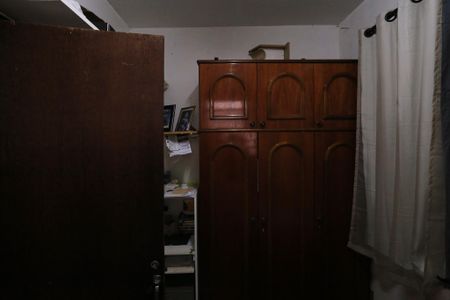 Casa à venda com 40m², 4 quartos e 2 vagas Casa à venda com 40m², 4 quartos e 2 vagasQuarto 3