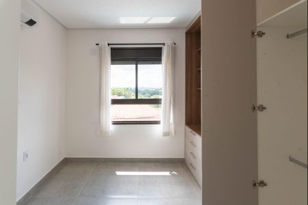 Casa de condomínio para alugar com 156m², 3 quartos e 2 vagas Casa de condomínio para alugar com 156m², 3 quartos e 2 vagasSuíte 3