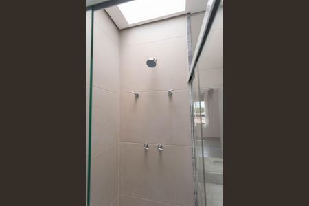 Casa de condomínio para alugar com 156m², 3 quartos e 2 vagas Casa de condomínio para alugar com 156m², 3 quartos e 2 vagasBanheiro da Suíte 3