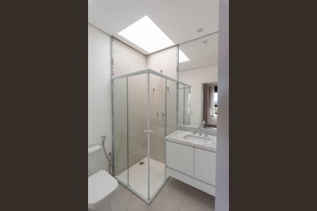 Casa de condomínio para alugar com 156m², 3 quartos e 2 vagas Casa de condomínio para alugar com 156m², 3 quartos e 2 vagasBanheiro da Suíte 3