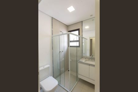 Casa de condomínio para alugar com 156m², 3 quartos e 2 vagas Casa de condomínio para alugar com 156m², 3 quartos e 2 vagasBanheiro da Suíte 2