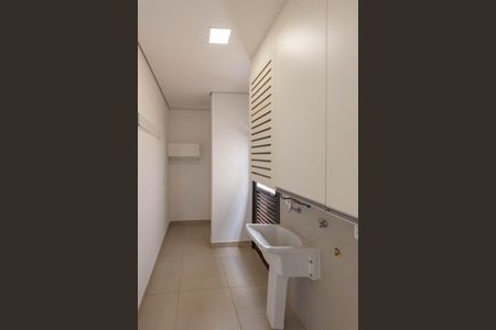 Casa de condomínio para alugar com 156m², 3 quartos e 2 vagas Casa de condomínio para alugar com 156m², 3 quartos e 2 vagasÁrea de Serviço