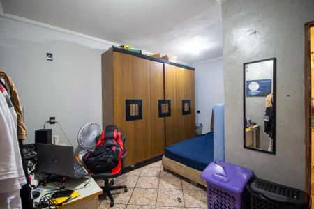 Casa para alugar com 240m², 4 quartos e 3 vagasSuite 