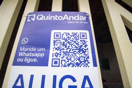 Casa para alugar com 240m², 4 quartos e 3 vagasFachada 