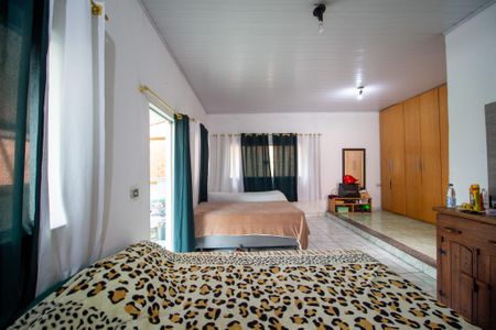 Casa para alugar com 240m², 4 quartos e 3 vagasSuite 2