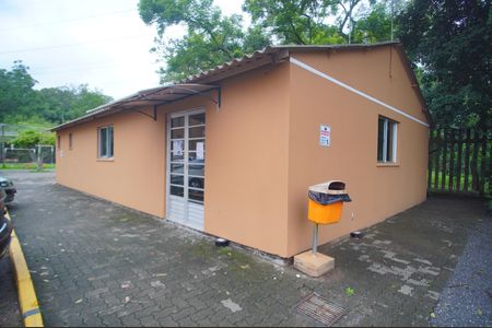 Apartamento à venda com 42m², 2 quartos e sem vagaÁrea comum - Salão de festas