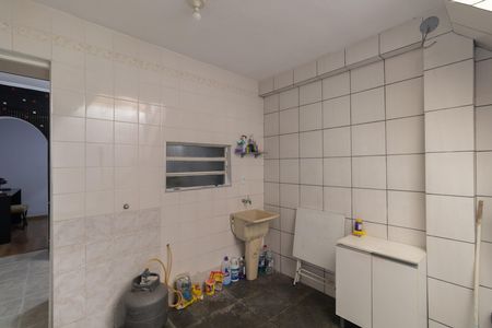 Casa de condomínio à venda com 110m², 4 quartos e 1 vaga Casa de condomínio à venda com 110m², 4 quartos e 1 vagaÁrea de Serviço