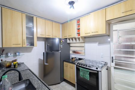 Casa de condomínio à venda com 110m², 4 quartos e 1 vaga Casa de condomínio à venda com 110m², 4 quartos e 1 vagaCozinha