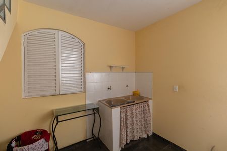 Casa de condomínio à venda com 110m², 4 quartos e 1 vaga Casa de condomínio à venda com 110m², 4 quartos e 1 vagaÁrea de Serviço