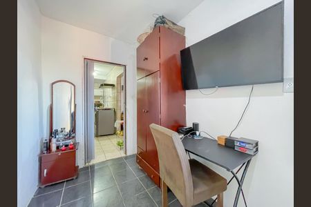 Casa à venda com 250m², 2 quartos e 2 vagas Casa à venda com 250m², 2 quartos e 2 vagasQuarto