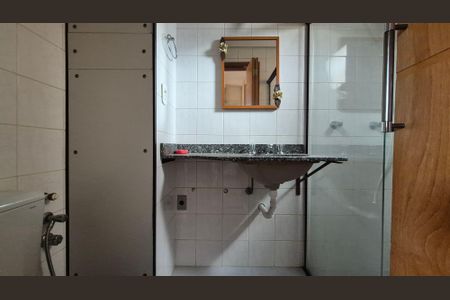 Apartamento para alugar com 72m², 3 quartos e 1 vaga Apartamento para alugar com 72m², 3 quartos e 1 vagaBanheiro da suíte