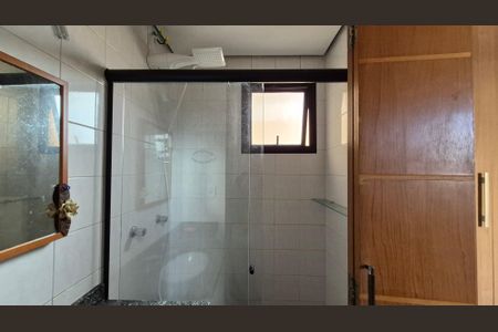 Apartamento para alugar com 72m², 3 quartos e 1 vaga Apartamento para alugar com 72m², 3 quartos e 1 vagaBanheiro da suíte